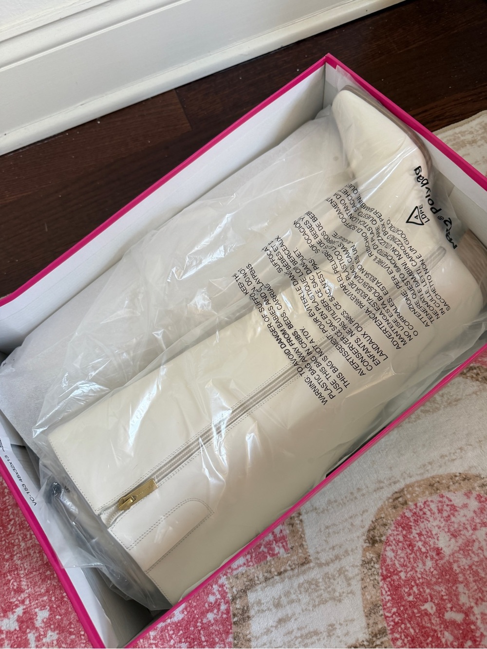 Vince Camuto Women’s Tall Cream Leather Boots Sz 7 - Picture 5 of 10